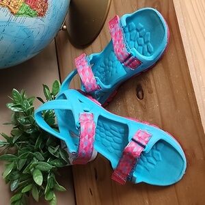 MERRELL Hydro Drift youth size 4 sandals